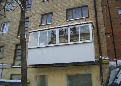 Монтаж балкона, внутренняя и внешняя отделка, теплое остекление